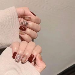 -悦指间美甲美睫
