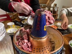 -毛辣果·贵州红酸汤牛肉火锅(西单店)