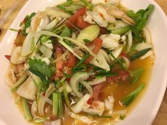 -J Daeng Seafood