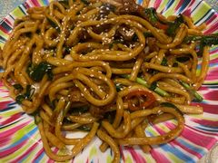 新疆炒面-新疆伊宁远征餐厅