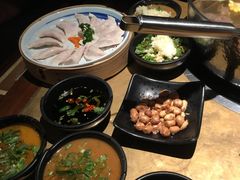 -左庭右院鲜牛肉火锅(南通CBD大有境店)