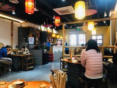 大堂-锅来乐地锅鸡(安亭店)