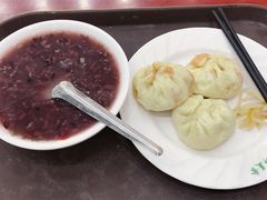 紫米粥-小胖包子王(庆亚大厦店)