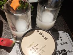 -湊湊火锅·茶憩(新中关购物中心店)