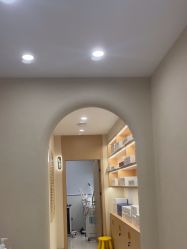 -蕾特恩专业祛痘·皮肤管理