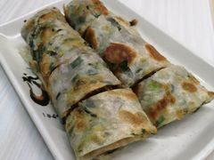 葱饼卷牛肉-台北楚楚园馅饼粥(虹桥南丰城店)