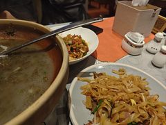 -潇湘华天大酒店-湘·悦美食街(芙蓉中路店)