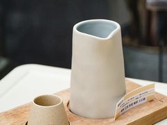 -彳亍咖啡·这里(水湾路店)
