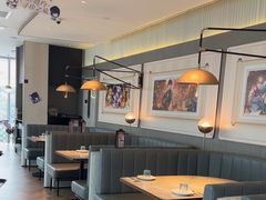 -必胜客(上海新南方商城PH店)