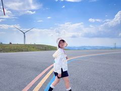 -龙里油画大草原旅游区