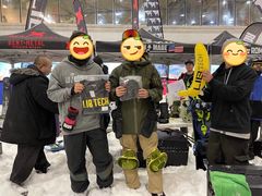 -乔波室内滑雪场