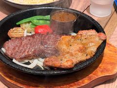 -玛格萝妮比萨屋(四平店)