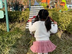 -季高兔窝窝亲子园(上海薰衣草公园店)