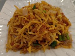 洋芋叉叉-令氏家外家周秦食府(高新店)