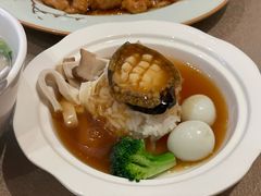 鲍鱼捞饭-小船渔村·大连菜(新华街店)