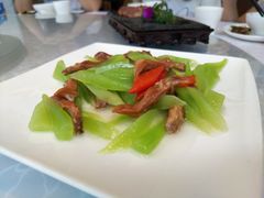 碧绿炒鸭舌-自在弥林花园餐厅(云栖店)
