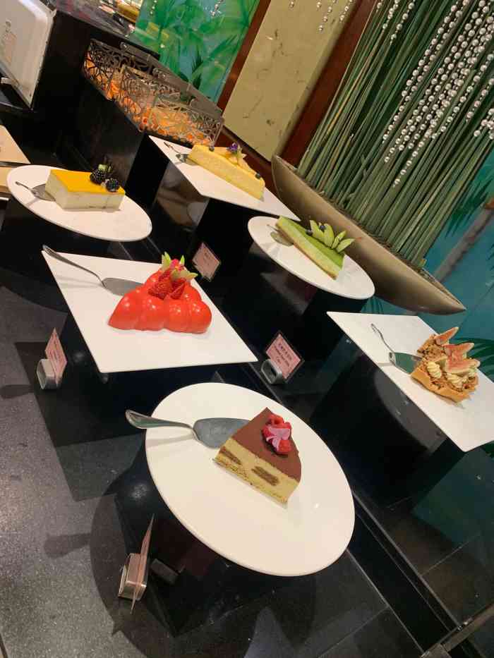 北京国际饭店·霄云厅-"非常好,环境,菜品都是一流,生日免单非常.