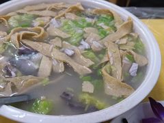 -官塘陈记鱼生·潮汕砂锅粥·牛肉火锅(潮枫路总店)