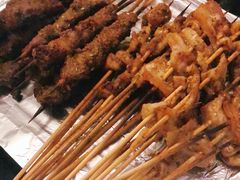 -西街夜油条·麻团包乌饭