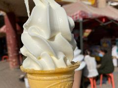 -古老冰山特色冰淇淋店(艾提尕尔店)