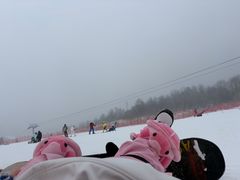 -鳌山滑雪度假区