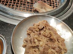 -韩烧牛中牛·甄选黑牛烤肉(黑金店)