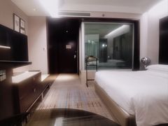 -上海龙之梦万丽酒店