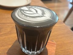 水泥拿铁-Two Birds One Stone·一石二鸟(诚品生活店)