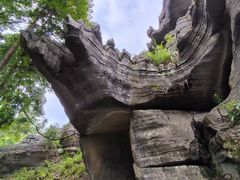 -梭布垭石林景区