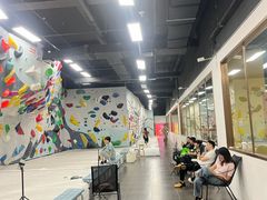 -超极限攀岩馆(六元素店)
