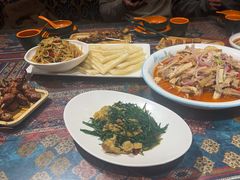 -乡村馕坑肉·烧烤·新疆菜·本地人更爱吃(阿勒泰首店)