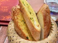 -Golden Lily河内巴黎法越料理餐厅(建国西路店)