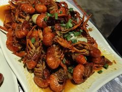 -巴厘龙虾·榜首油焖大虾(音乐学院·沿江酒馆店)