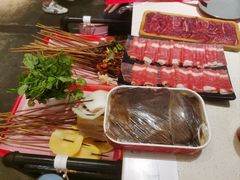 -钢管厂五区小郡肝串串香火锅(梅川路店)