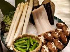 -岩盐·铁板料理(嘉里店)