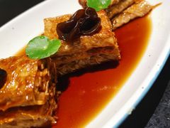 润泽素烧鹅-老头儿油爆虾·知味杭州(爱琴海购物中心)