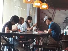 大堂-星巴克(北京广渠门名敦道店)