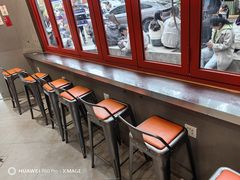 -喧闹·东方大气茶(鹅岭二厂店)