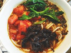 油鸡㙡凉米线-半山腰·云南菜(侨福芳草地店)