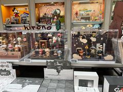 -泡泡玛特POPMART(蓝色港湾店)