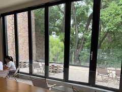 -J Create城市露营咖啡·简餐·宠物(上海动物园店)