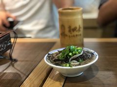 -肖四女乐山跷脚牛肉(世博源店)