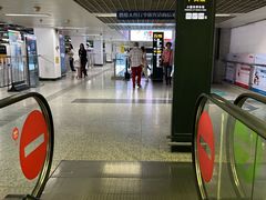 -上海虹桥站-P9停车场
