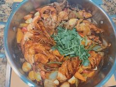 -黄记煌三汁焖锅(荣盛国际店)