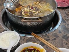 -乳仔牛牦牛汤锅 烤羊排(松潘古城店)