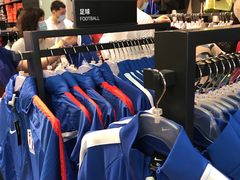 -NIKE上海青浦优选体验店