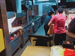 -麦当劳(哈西万达店)