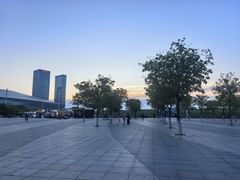 -东港音乐喷泉广场