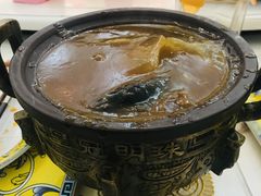 -皇冠明珠鱼翅楼(水上公园店)