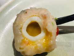 鲜虾流心烧麦-蝴蝶里·粤菜·点心(龙湖天街&滨江店)